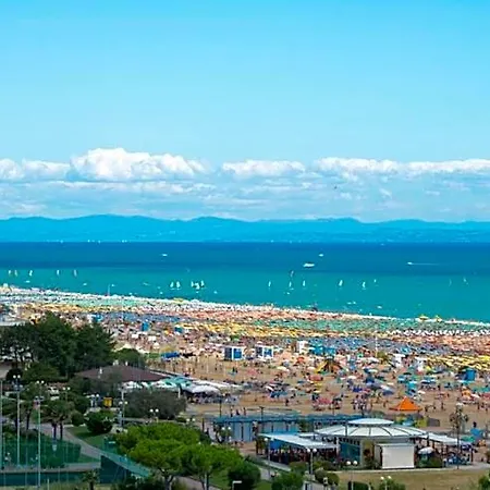 Διαμέρισμα Enjoy The Breeze In Our Colorful Flat *