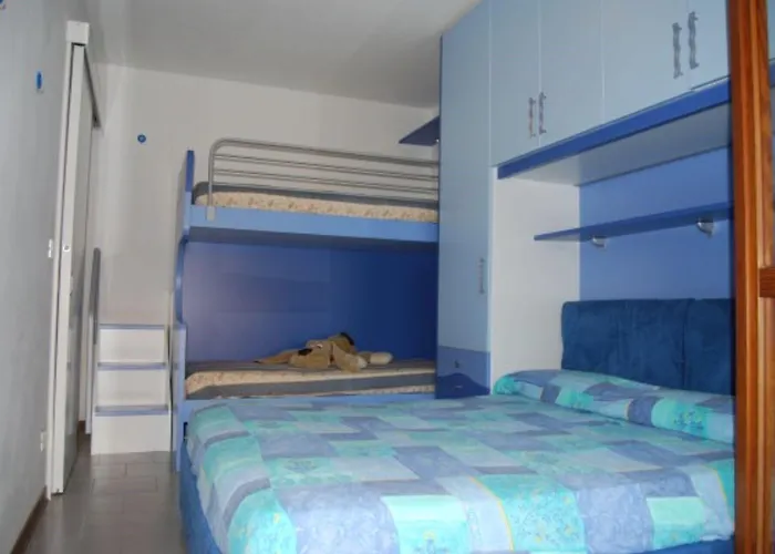 Enjoy The Breeze In Our Colorful Flat Appartamento Bibione